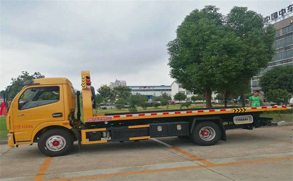宣武定远24小时拖车救援电话号码，定远道路救援公司怎么收费的